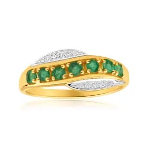 9ct Elegant Yellow Gold Diamond   Emerald Ring