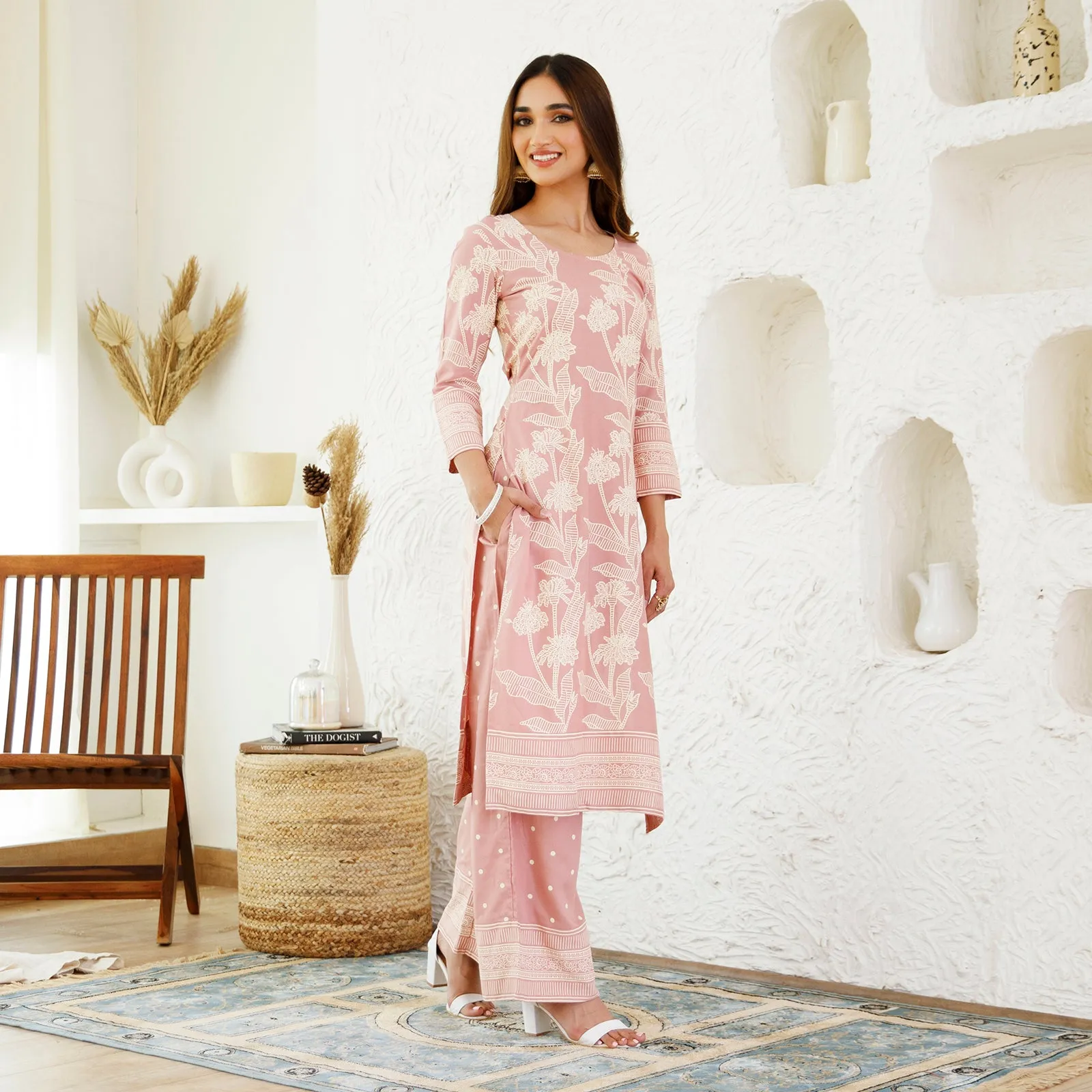 Baby Pink Floral Jaal Kurta Pants Co-ord Set