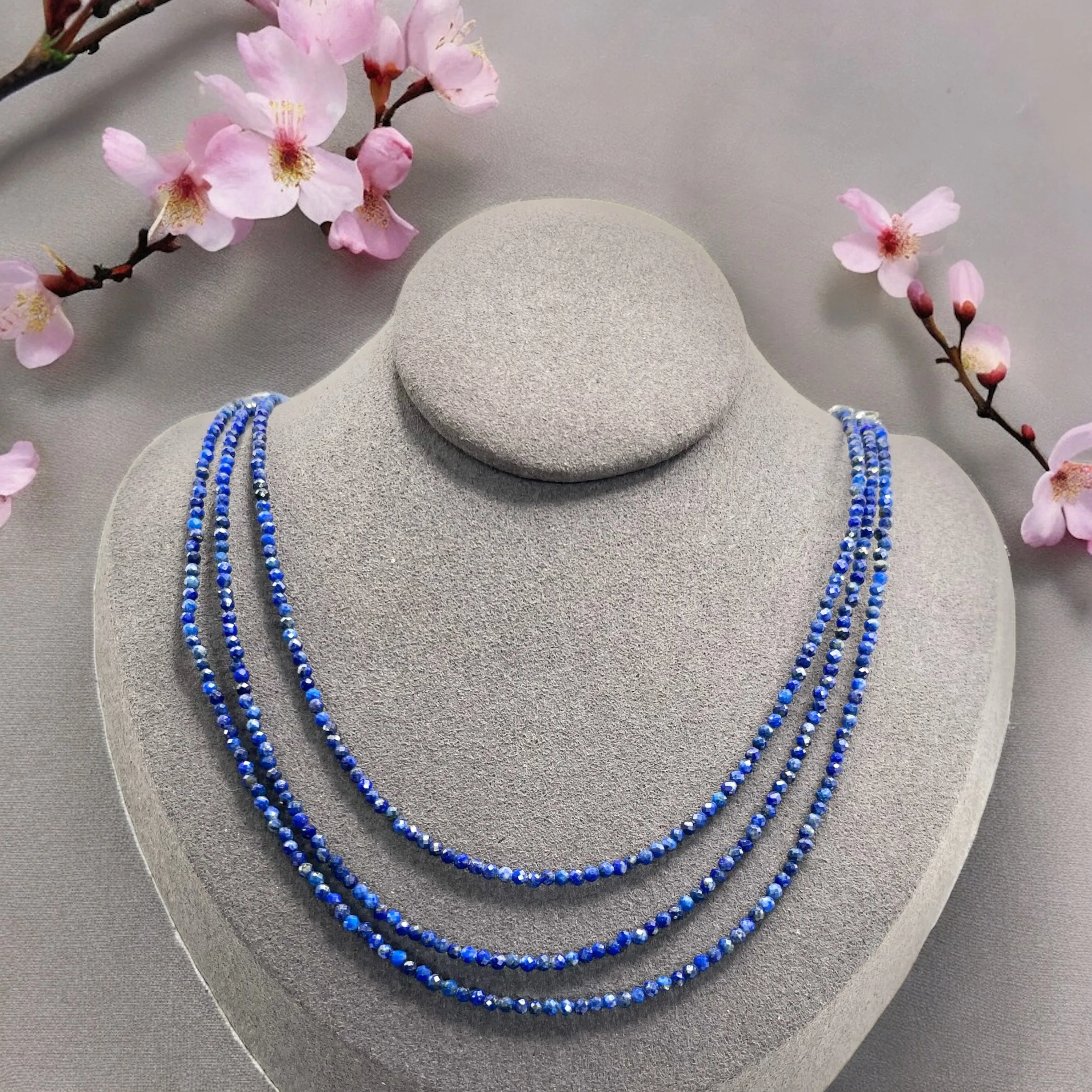 LAPIZ LAZULI NECKLACE