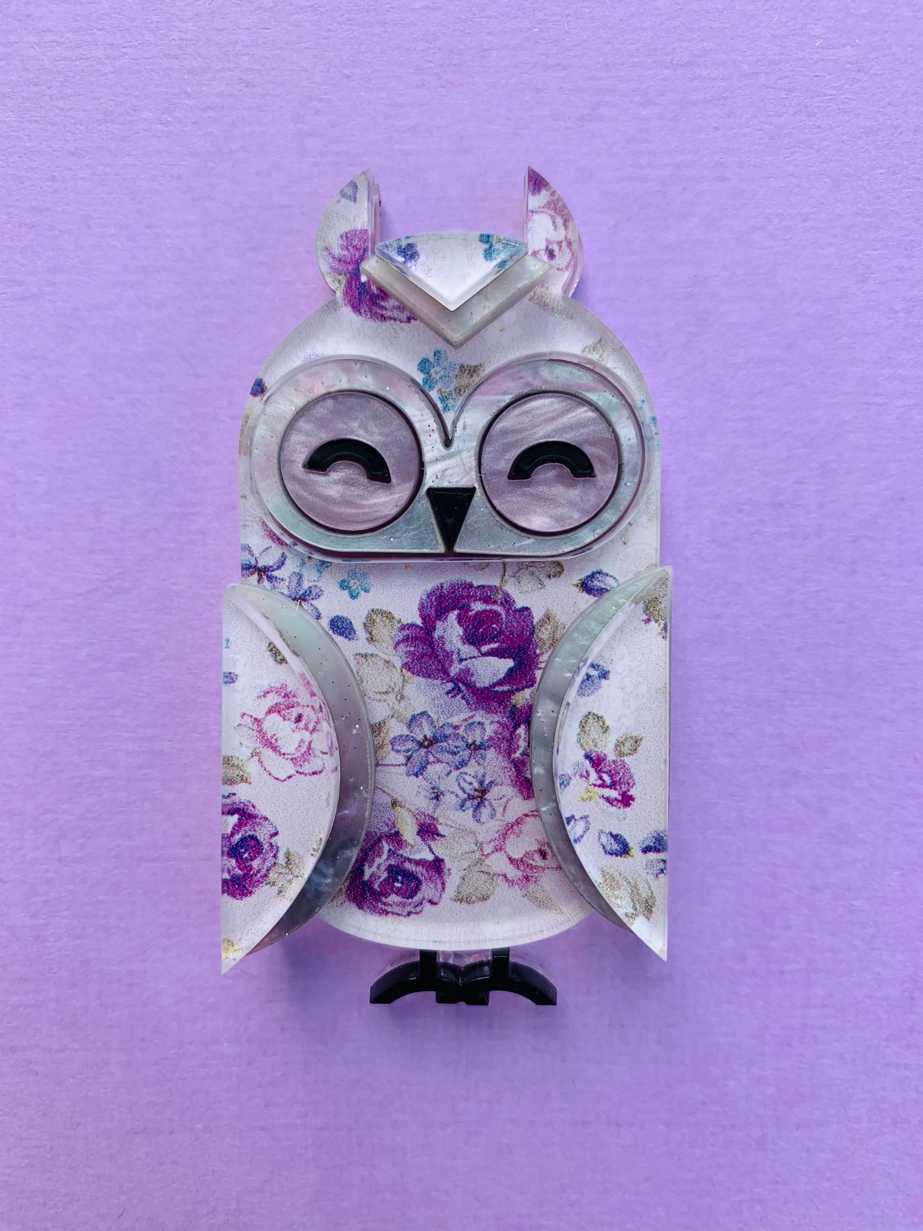 Lavender the long eared owl  - Brooch - (slimline)